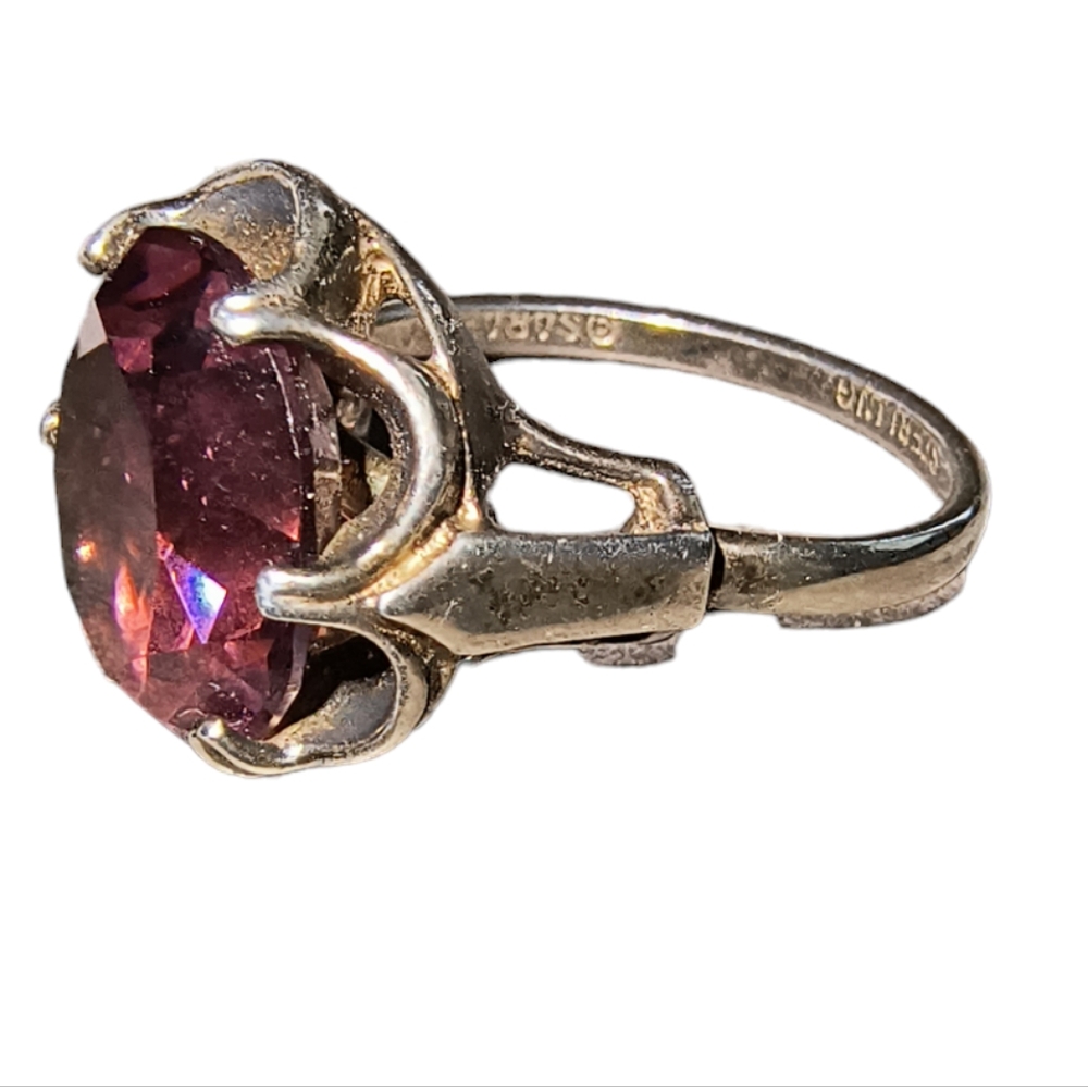 Sarah Coventry Vintage Sterling Silver February Purple Birthstone  Ring - Picture 2 of 10